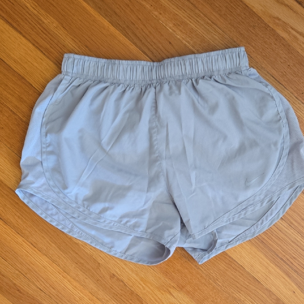 Nike Women's Light Gray Athletic Shorts